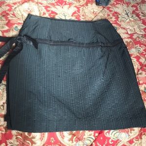 Tracy Reese black skirt size 6